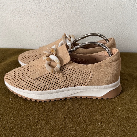 Yellowbox Riska Slip-On Loafer Women’s Size 7 - Picture 3 of 7